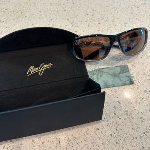 Maui Jim Spartan Reef Sunglasses - Marlin with Polarized HCL Bronze lenses